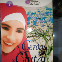 Image of Cerdas dan di cintai